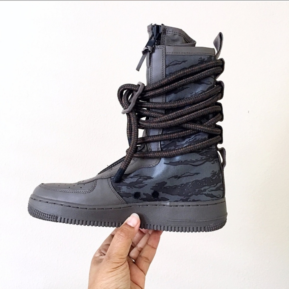 NIKE SF Air Force 1 High 'Black'